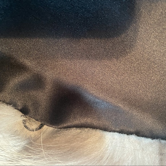 Salvatore Ferragamo y REAL FUR, DYED FOX FUR size M Italian 42 . - Picture 15 of 15